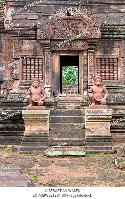Cambodia, Khett Siem Reab, Angkor. Sculpture at Banteay Srei