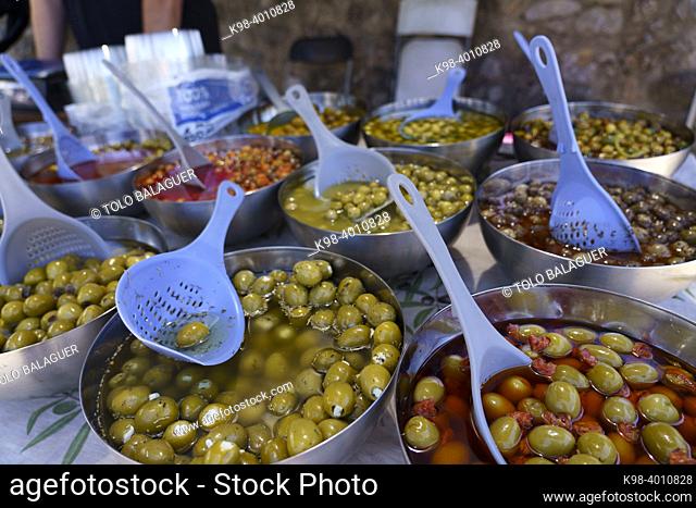 stuffed olives in brine, Maçaners, Bergueda, Catalonia, Pyrenean mountain range, Spain
