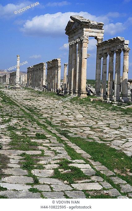 Asia, Middle East, Oriental, Syria, roman architecture, ruins, column, columns, green, grass, blue, sky, Stone, Apamea