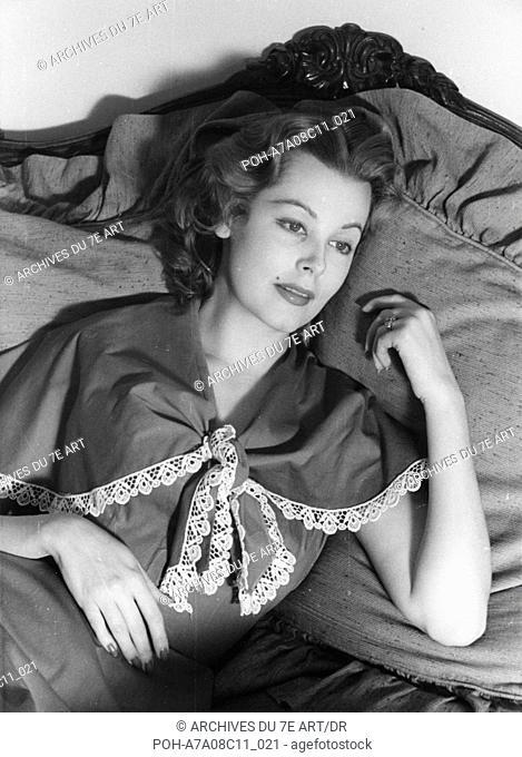 Arlene Dahl Arlene Dahl Arlene Dahl . WARNING: It is forbidden to reproduce the photograph out of context of the promotion of the film