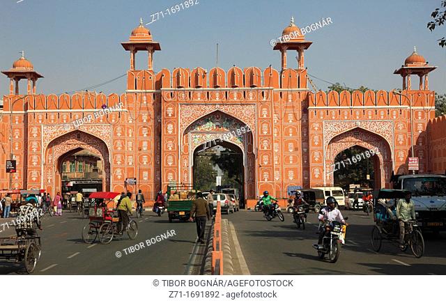 India, Rajasthan, Jaipur, Old City, Ajmeri Gate