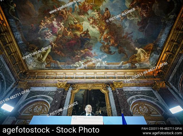 11 March 2022, France, Versailles: German Chancellor Olaf Scholz (SPD) gives a press conference at the Palace of Versailles after the meeting of European Union...