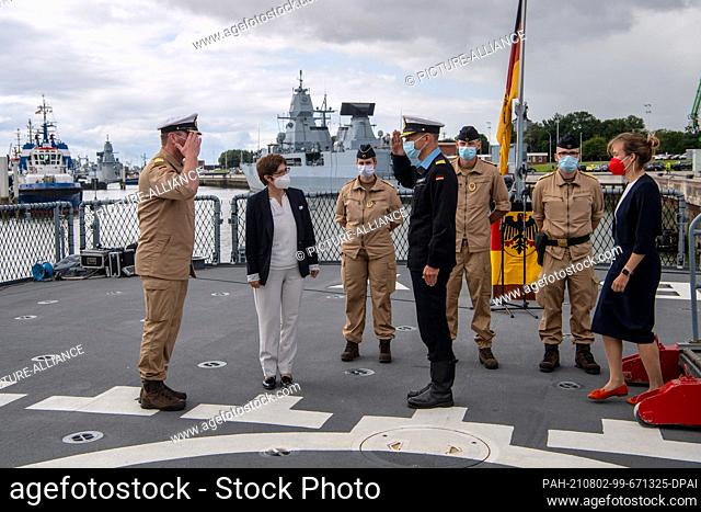 02 August 2021, Lower Saxony, Wilhelmshaven: Annegret Kramp-Karrenbauer (CDU), Federal Minister of Defence, is welcomed on board the frigate ""Bayern""