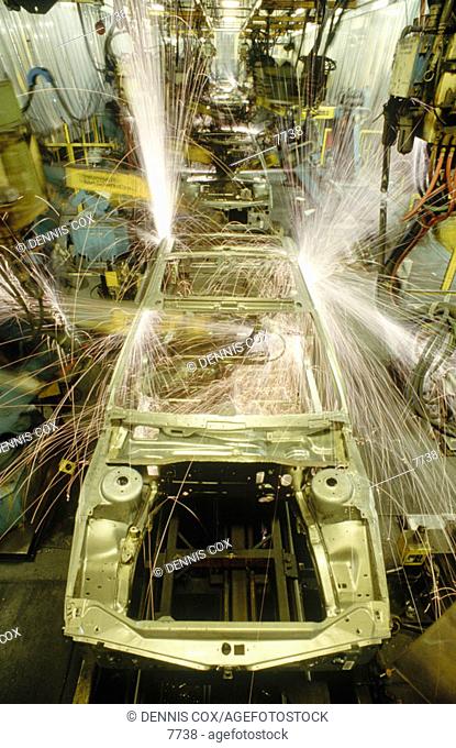 Robotic welding line. Chrysler automotive assembly plant. Oakland County. Michigan. USA