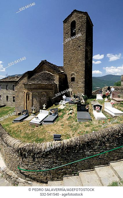 San Martín church (Mozarabic, 10th century). Oliván. Valle de Tena. Huesca province. Aragon. Spain