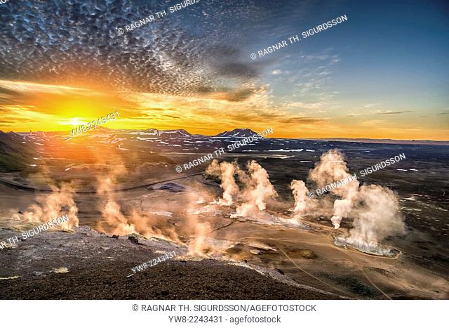 Geothermal hot springs, mud pots and fumaroles, Namaskard close to Lake Myvatn, Northern, Iceland
