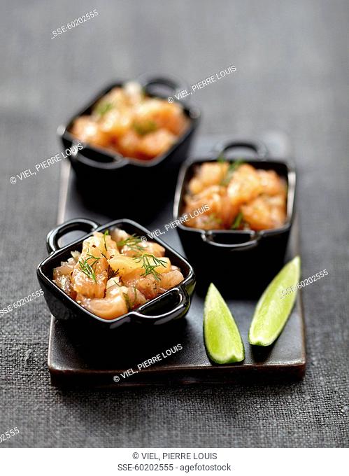 Salmon tartare with lime and dill