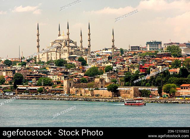 Istanbu - Blue Mosque, Sultan Ahmed Mosque. Blaue Moschee. Sultan-Ahmed-Moschee