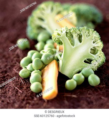 Broccolis, peas and carrots