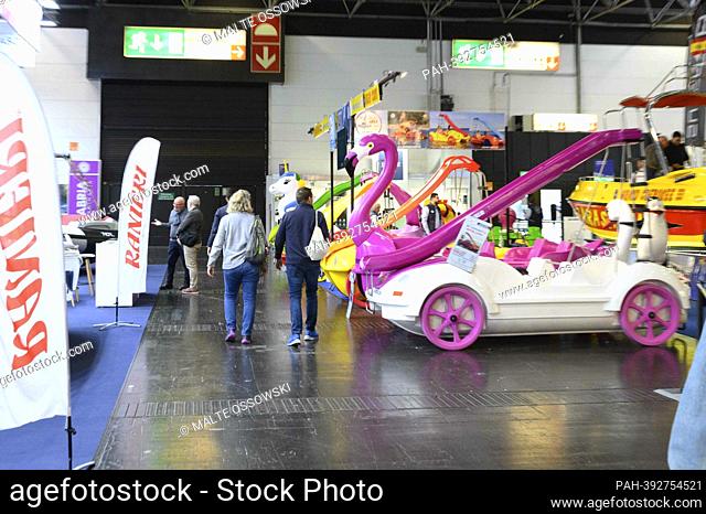 Fun boats4, fun, leisure, enjoyment, general, feature, marginal motif, symbolic photo, Boot 2023 trade fair in Duesseldorf from January 21 to 29, 2023