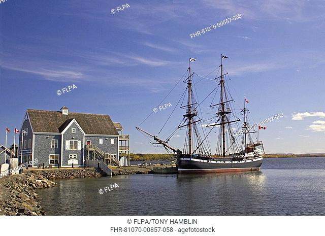 'The Hector' replica sailing ship, The Hector Heritage Quay, Pictou, Pictou Harbour, Nova Scotia, Canada