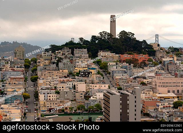 On Telegraph Hill is Pioneer Park where Coit Tower provides stunning 360 views of the bay and San Francisco
