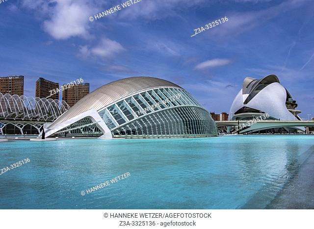 Planetarium and Palau de les Artes, Ciudad de las artes y las ciencias, City of Arts and Science, Valencia, Spain, Europe
