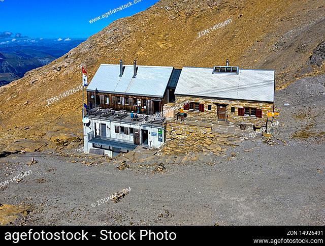 Wildstrubelhütte SAC, Lenk, Berner Oberland, Schweiz / Mountain hut Wildstrubelhütte SAC, Lenk, Bernese Oberland, Switzerland