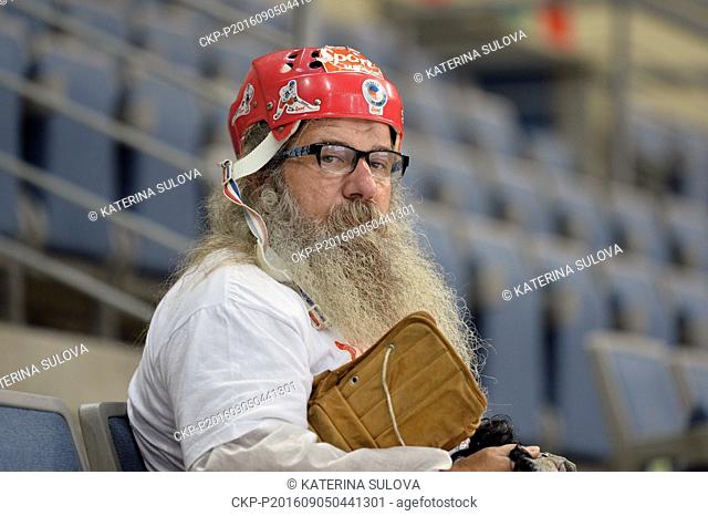 Fan attends the training session of Czech National Hockey Team prior to the Hockey World Cup to be contested in Toronto from September 17 until October 1