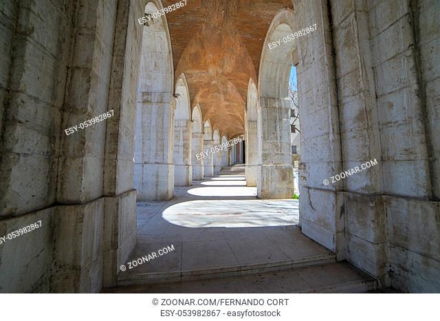 Passage Old arcs, architecture. A sight of the palace of Aranjuez (a museum nowadays), monument of the 18th century, royal residence Spain
