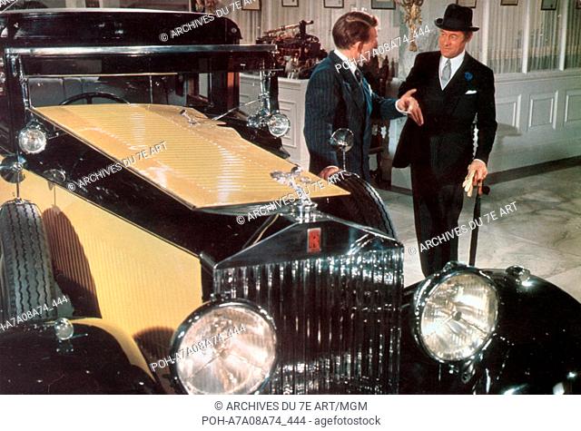 The Yellow Rolls Royce  Year: 1964 GB Director: Anthony Asquith Rex Harrison . It is forbidden to reproduce the photograph out of context of the promotion of...