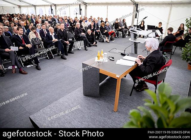 19 January 2020, Berlin: Éva Fahidi (r), survivor of the Auschwitz-Birkenau and Buchenwald concentration camps, speaks at the opening ceremony of the permanent...