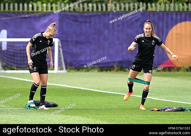 Belgium's Janice Cayman and Belgium's Tessa Wullaert pictured during a training session of the Belgium's national women's soccer team the Red Flames