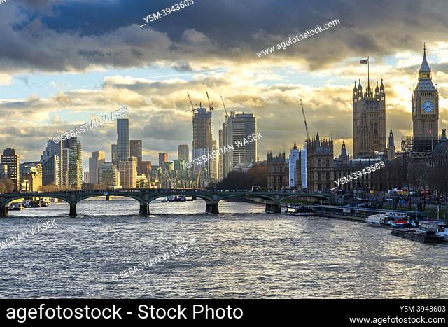 Westminster Bridge and Houses of Parliament seen from Jubilee Bridge, London Borough of Lambethseen, United Kingdom, Europe