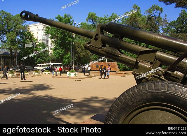 Tanks in Panfilov Park, Glory memorial, Kazakhstan, the 28 Panfilo Guard, the 28 Panfilov Guard, Almaty, Kazakhstan, Asia