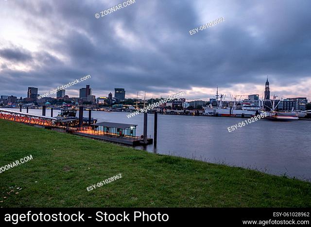 Free and Hanseatic City of Hamburg. Freie und Hansestadt Hamburg