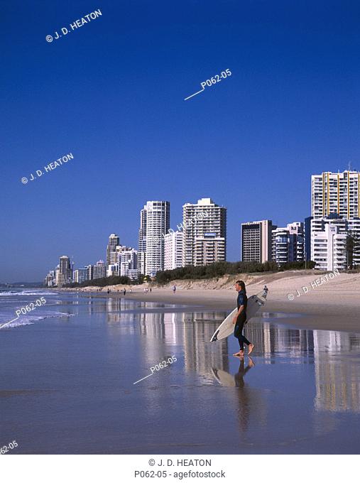 Australia. Gold coast. Sufers paradise beach