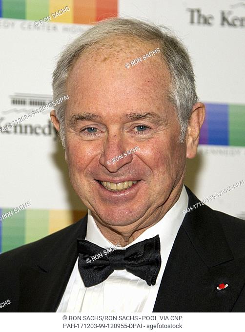 Steven Schwarzman arrives for the formal Artist's Dinner honoring the recipients of the 40th Annual Kennedy Center Honors hosted by United States Secretary of...