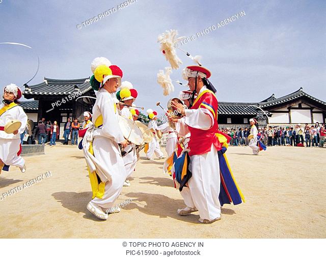SamulnoriKorean Music Traditional Performance, Korea
