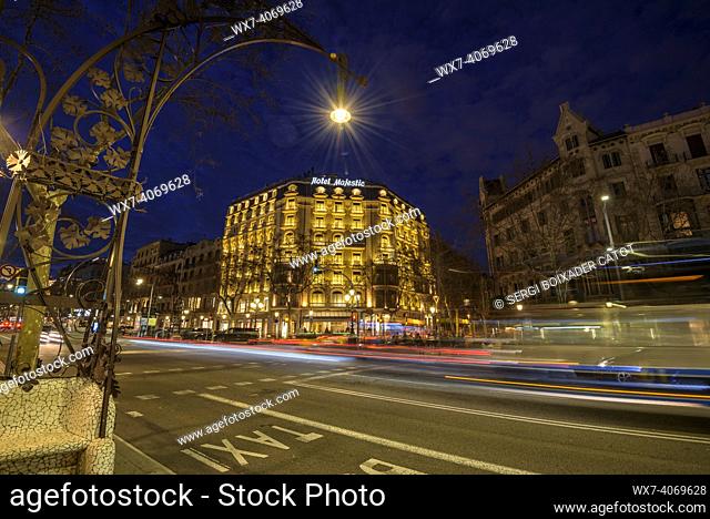 Hotel Majestic and the Passeig de GrÃ cia at twilight and night (Barcelona, Catalonia, Spain)