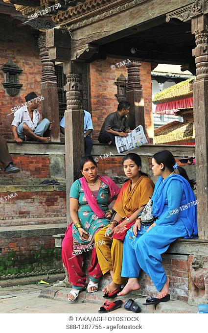 Women talking by agannath temple at Hanuman-dhoka Durbar