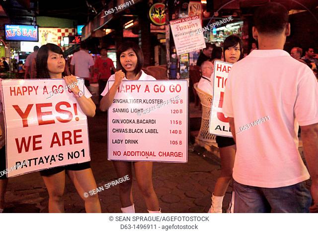 THAILAND  Pattaya, beach resort and centre for sex tourism  Girls and prostitutes outside go-go bar