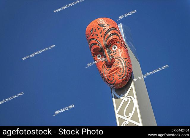 Carved Mask, Face, Heketanga-a-Rangi, Sculpture, Heavenly Origins, contemporary carving of Maori, Te Puia, Whakarewarewa, Rotorua, Bay of Plenty, New Zealand