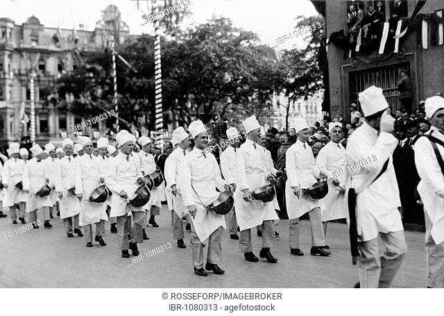 Procession of chefs, historical image, ca. 1931