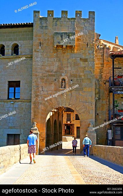 Bridge and gothic portal of San Roque, Valderrobres, Teruel, Spain