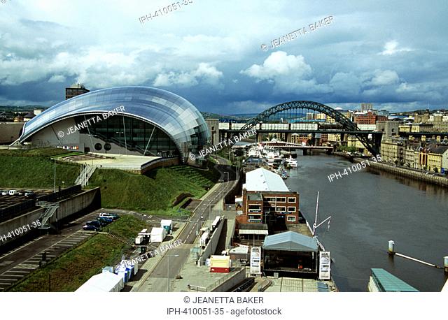 Gateshead - View showing the Tyne Bridge and The Sage, a modern concert hall beside the River Tyne