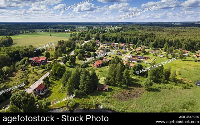 View of the village Svennevad by Lake Sottern, Hallsberg municipality, Örebro county