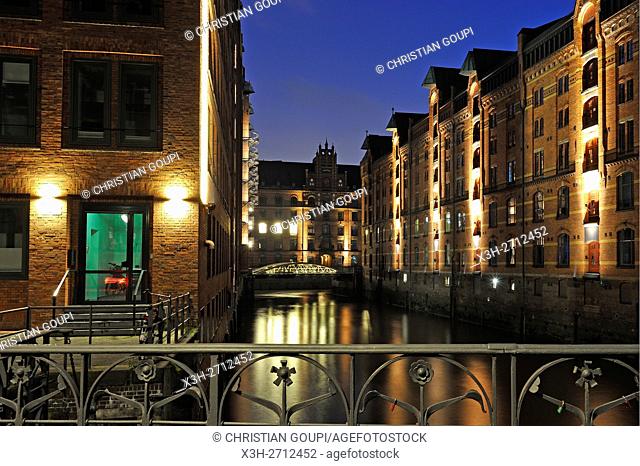 Wandrahmsfleet canal in the Speicherstadt (City of Warehouses), HafenCity quarter, Hamburg, Germany, Europe