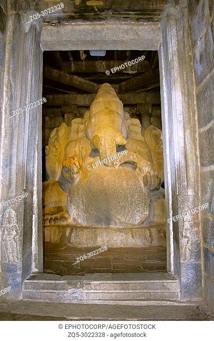 Kadalekalu or Gram Ganesh, northeastern slope of the Hemakuta hil, Hampi, Karnataka, India
