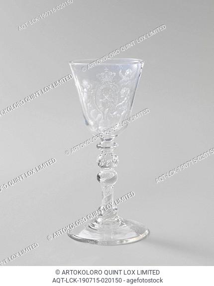 Wine glass with the arms of William V Chalice with the coat of arms of William V, Conical foot. Baluster-shaped trunk with a white spiral around a double white...