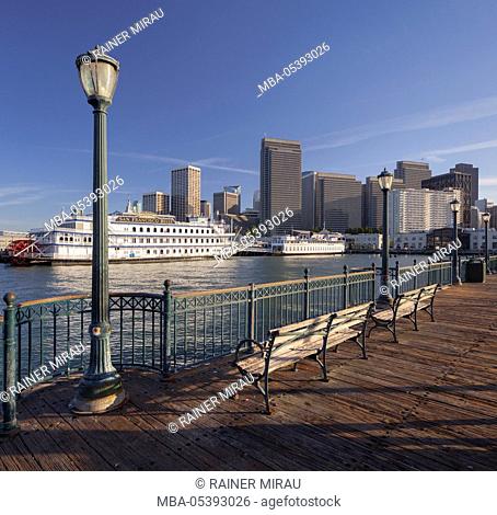 Pier 7, paddlesteamer, financial district, San Francisco, California, USA