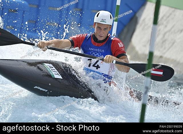 Felix OSCHMAUTZ (AUT), Kajak Eine Maenner, Aktion. Men`s kayak, men, canoe slalom, canoe slalom, whitewater on 07/30/2021, Kasai Canoe Slalom Center