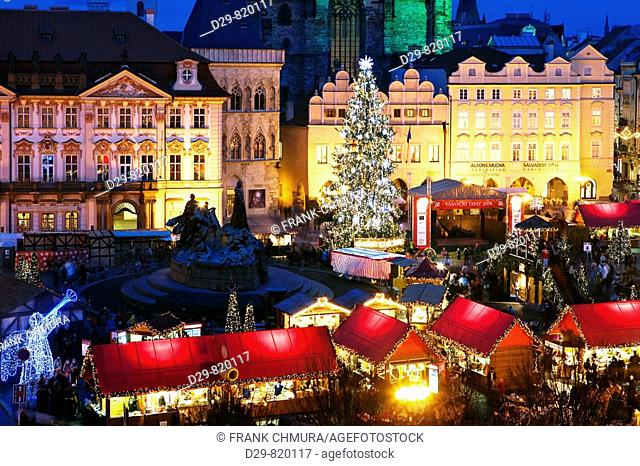 Christmas market in Old Town Square, Prague, Czech Republic