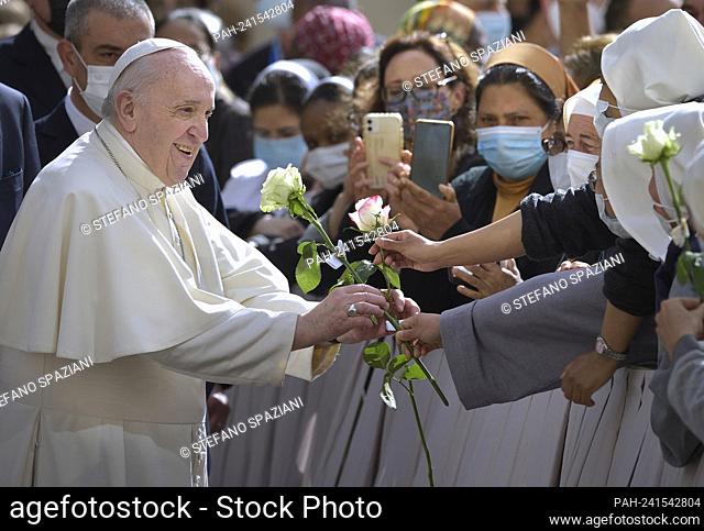 Pope Francis during the General audience in the Saint Damaso courtyard. First General Papal audience of Wednesday outside after months of closure due to the...