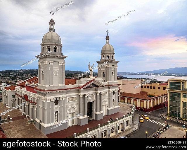 Nuestra Senora de la Asuncion Cathedral, elevated view, Parque Cespedes, Santiago de Cuba, Santiago de Cuba Province, Cuba