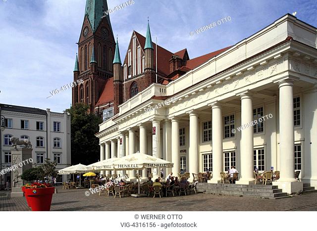 D-Schwerin, Mecklenburg-Western Pomerania, market place, Old Town Market, Schwerin Cathedral Virgin Mary and Saint John, basilica, Gothic, Brick Gothic
