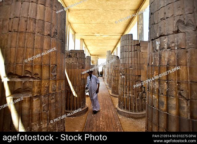14 September 2021, Egypt, Giza: A view of the roofed colonnade corridor leading into the complex of the southern cemetery of King Djoser and the Step Pyramid in...