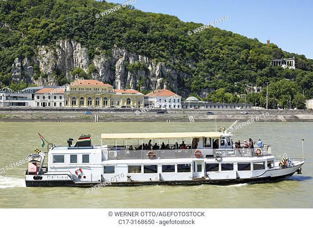 Budapest, Hungary, Central Hungary, Budapest, Danube, Capital City, Rudas Baths at the Danube riverbank in Buda in front of the Gellert Hill