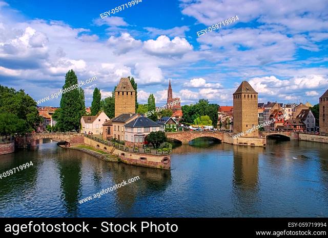 Strassburg im Elsass, Frankreich - skyline Strasbourg in Alsace, France