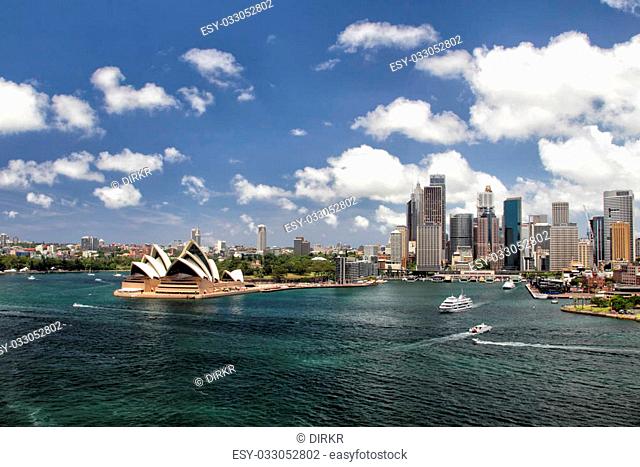 Panorama of Sydney Cove and the Harbour of Sydney, Australien, view on the Skyline of Sydney and the Sydney Opera House. Seen from the Sydney Harbour Bridge